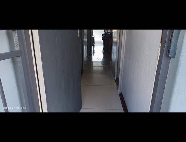 2 BEDROOM APARTMENT FOR SALE IN MANABA BEACH